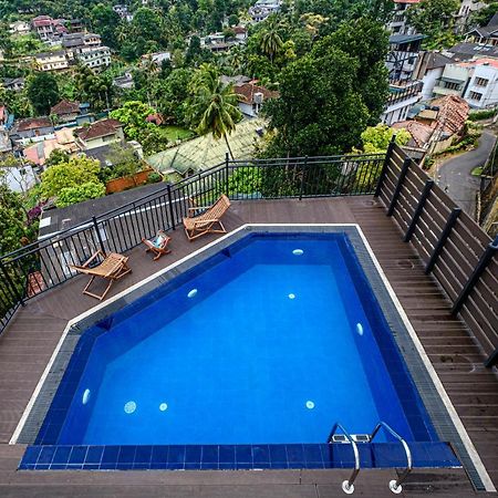 Queens Mount Ridge Kandy Exterior photo