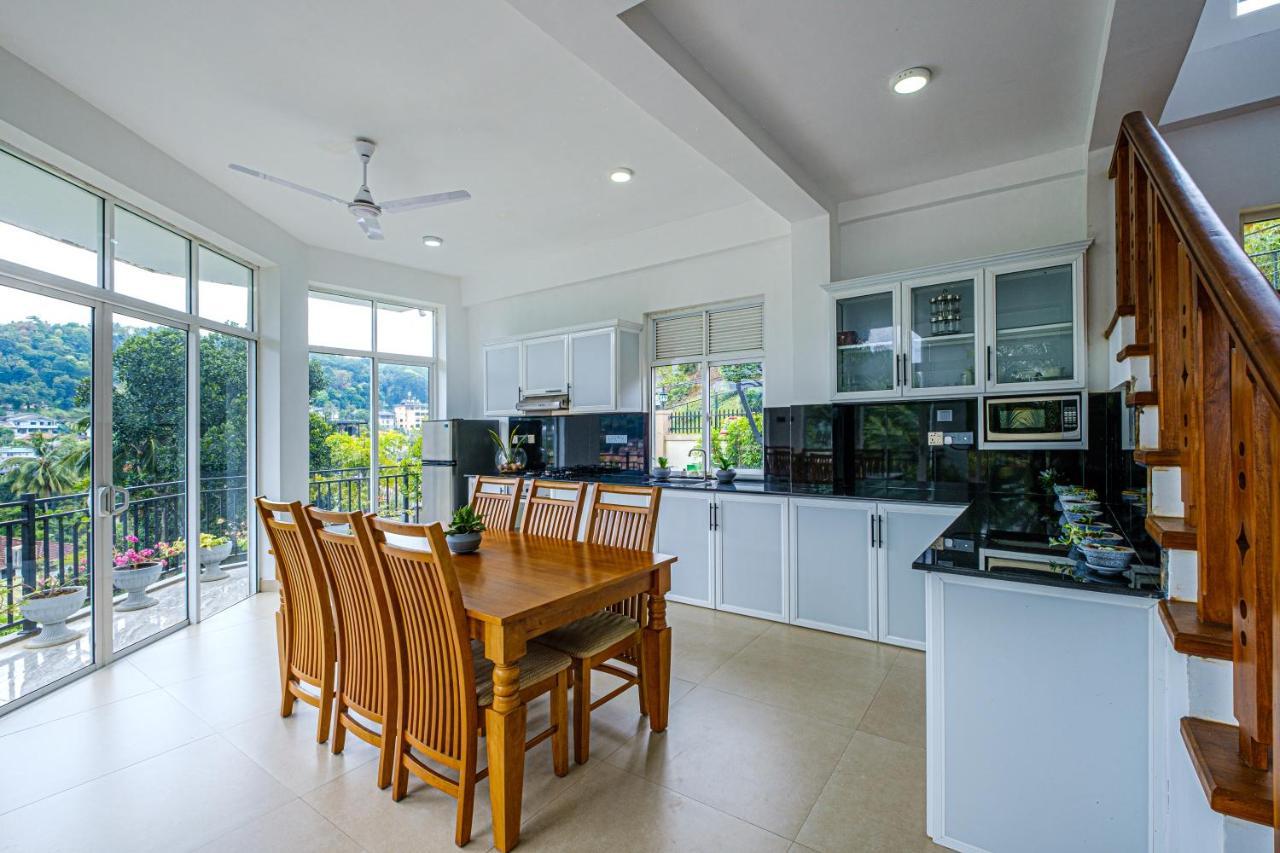 Queens Mount Ridge Kandy Exterior photo